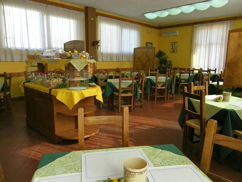 אלטופאשיו Hotel Astoria מראה חיצוני תמונה