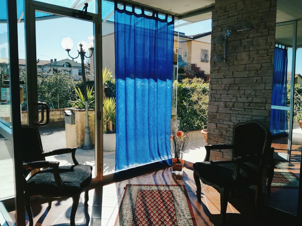 אלטופאשיו Hotel Astoria מראה חיצוני תמונה