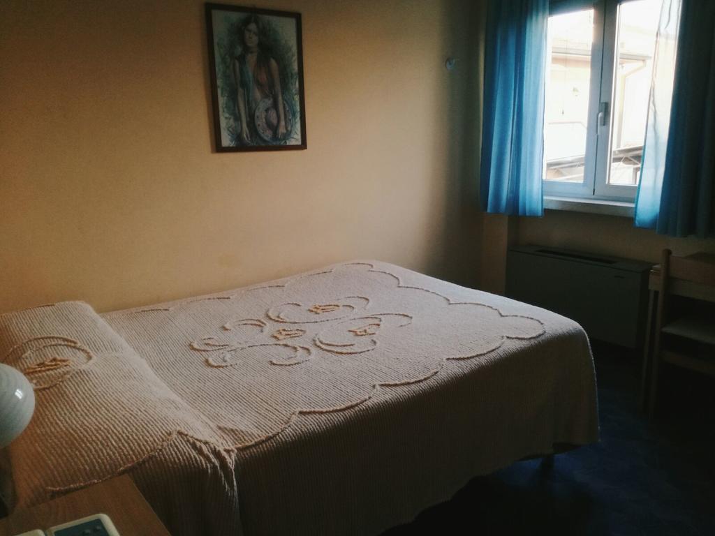 אלטופאשיו Hotel Astoria מראה חיצוני תמונה