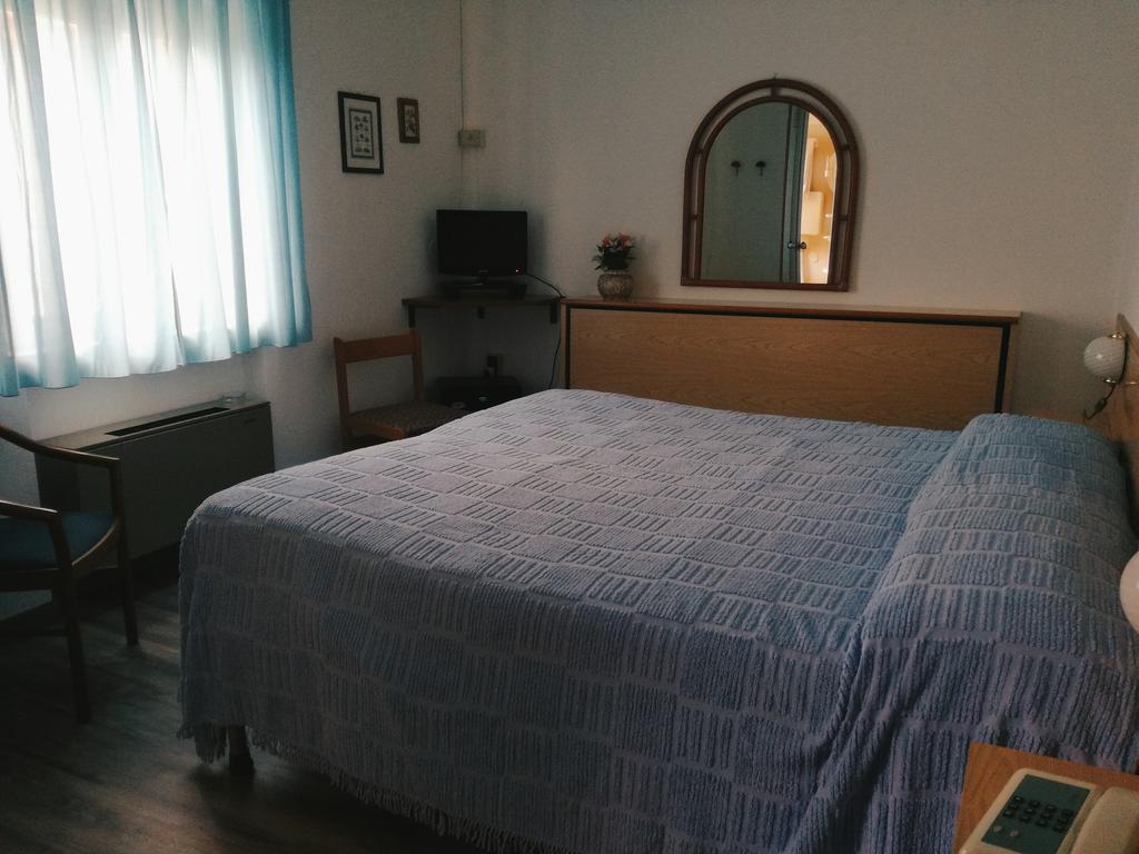 אלטופאשיו Hotel Astoria מראה חיצוני תמונה