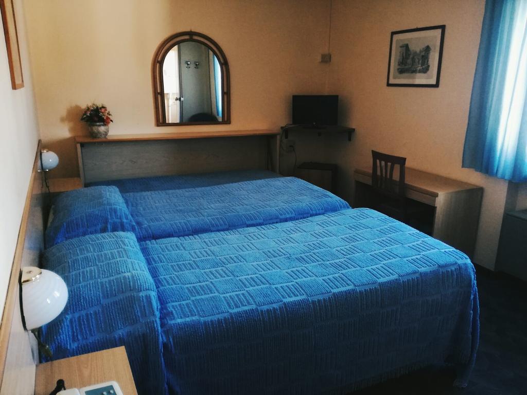 אלטופאשיו Hotel Astoria מראה חיצוני תמונה